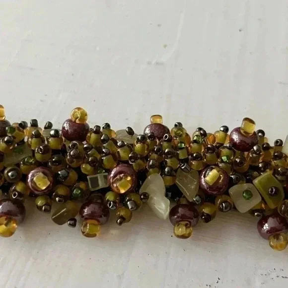 Beaded Bracelet with magnetic clasp - Picture 2 of 4